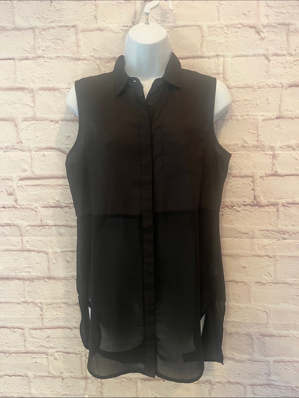 RD Style Black Sleeveless Button-Up Sheer Blouse